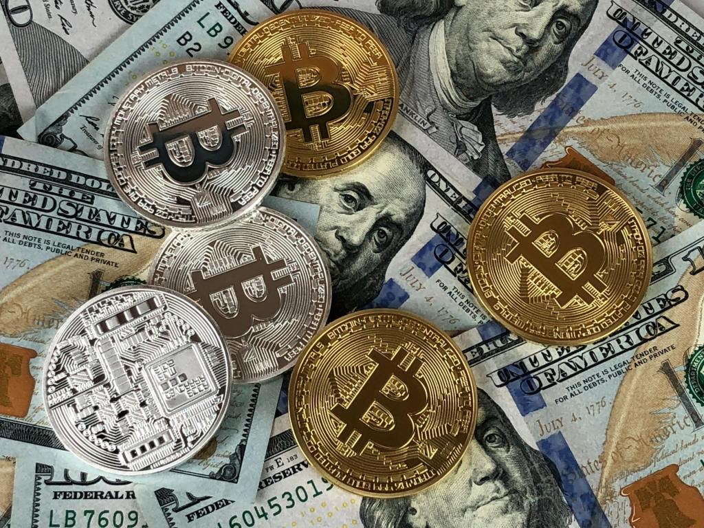 10 Things To Know Before You Buy a Spot Bitcoin ETF in the&nbsp;US